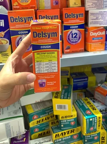  ho Delsym 12 Hour Cough Relief Day or Night 148ml cho người lớn và trẻ em 4+ (vị Nho)