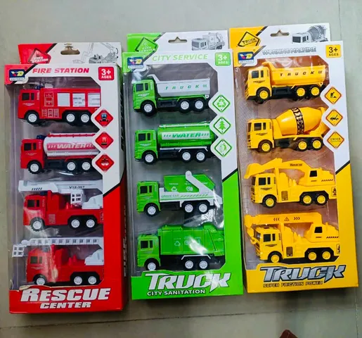 Bộ 4 chiếc xe ô tô đồ chơi trẻ em gồm 3 phân loại 818-1D 828-1D 838-1D