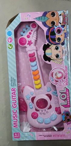 Đàn guitar búp bê LOL Surprise 665-1 có đèn và nhạc