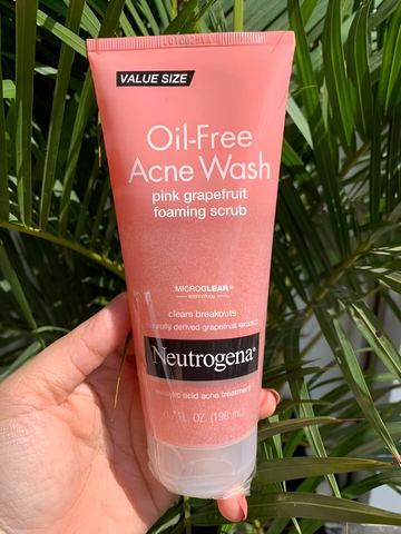 Sữa rửa mặt ngừa mụn từ bưởi hồng Neutrogena Oil-Free Acne Wash