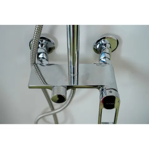 Bộ Vòi Sen Cây Rossi R806SC Phong Cách Châu Âu, Có Nóng Lạnh, BH 2 Năm