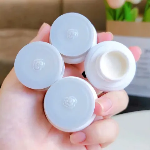 SALES CAO NÁM WHOO MINI 4ML GIẢM NÁM, DƯỠNG SÁNG DA