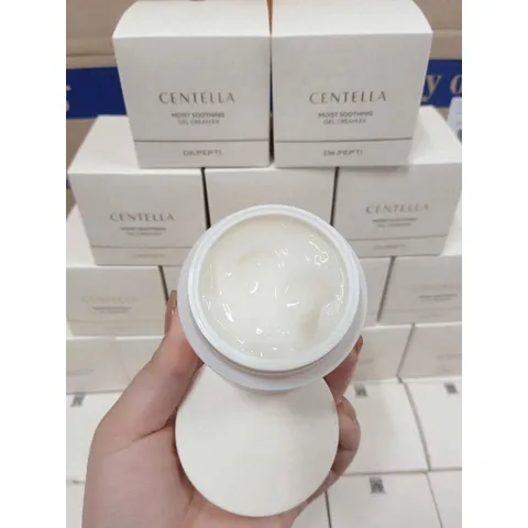 KEM DƯỠNG DR.PEPTI CENTELLA MOIST SOOTING GEL CREAM 70ML GẤP ĐÔI DƯỠNG CHẤT 72% CHIẾT XUẤT RAU MÁ