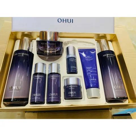 SET DƯỠNG DA OHUI TÍM COLLAGEN AGE RECOVERY 8 SẢN PHẨM CẢI THIỆN NẾP NHĂN, NÂNG CƠ QUÀ TẶNG SANG TRỌNG