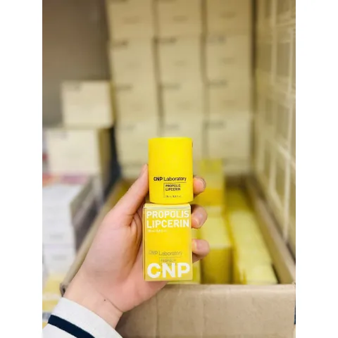 DƯỠNG MÔI KEO ONG CNP Propolis Lipcerin 15ml