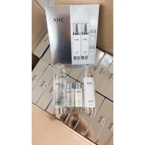 SET DƯỠNG AHC HYALURONIC DEWY RADIANCE CẤP ẨM NGẬM NƯỚC, DA CĂNG MỊN CHUẨN HÀN
