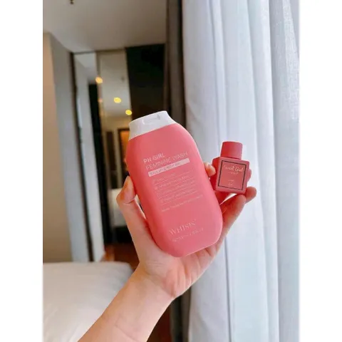 NƯỚC HOA VÙNG KÍN WHISIS SWEET GIRL & DUNG DỊCH VỆ SINH PH GIRL WHISIS
