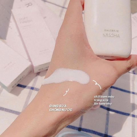 KEM CHỐNG NẮNG MISSHA HỒNG SOFT FINISH SUN MILK SPF50+/PA++++