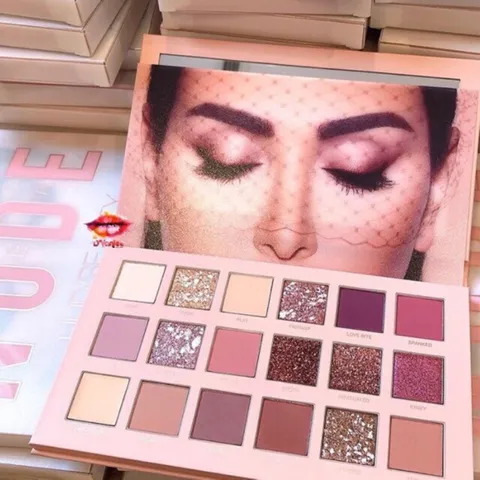 Bảng mắt Huda Beauty HÀNG VỀ SẴN