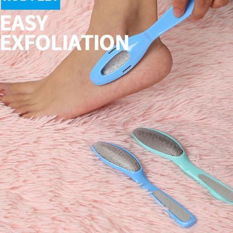 HOT Dụng cụ nhám chà gót bàn chân 2 trong một giúp tẩy mô chết tiện lợi