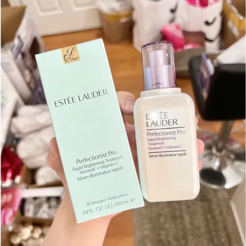 Tinh chất trắng da, trẻ hóa Estee Lauder Perfectionist_Pro VitaminC