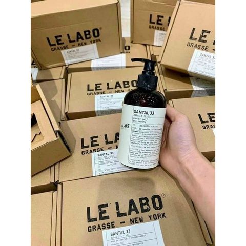 Sữa Tắm Hương Nước Hoa Le Labo Santal33 300ml