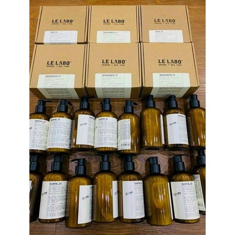 Sữa Tắm Hương Nước Hoa Le Labo Santal33 300ml