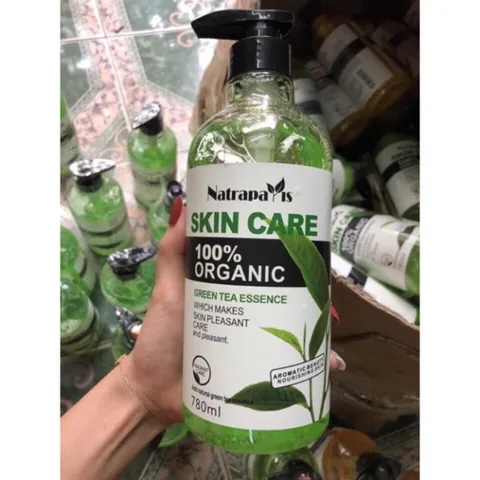 SỮA TẮM KẾT HỢP GIỮA TINH CHẤT ORGANIC & HƯƠNG NƯỚC HOA NATURAL SKIN CARE 780ml