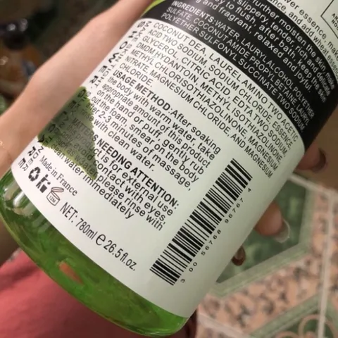 SỮA TẮM KẾT HỢP GIỮA TINH CHẤT ORGANIC & HƯƠNG NƯỚC HOA NATURAL SKIN CARE 780ml