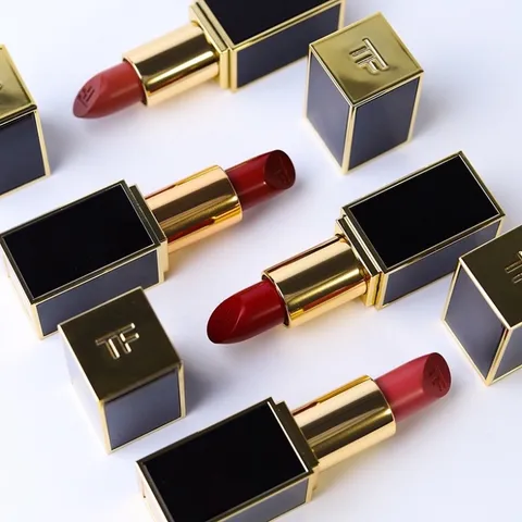 Son Tom F Scarlet Rouge 80 Màu đỏ thẫm