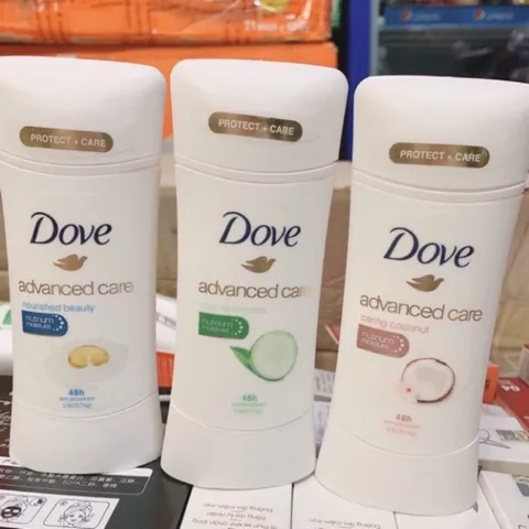 Lăn khử mùi Dove Advanced Care 48h giúp loại bỏ mùi hôi và chống ẩm ướt 74g