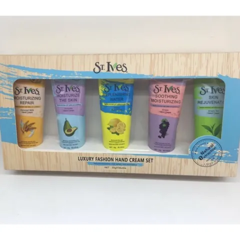 Kem dưỡng da tay hoa quả Stives Mild Natural 30ml