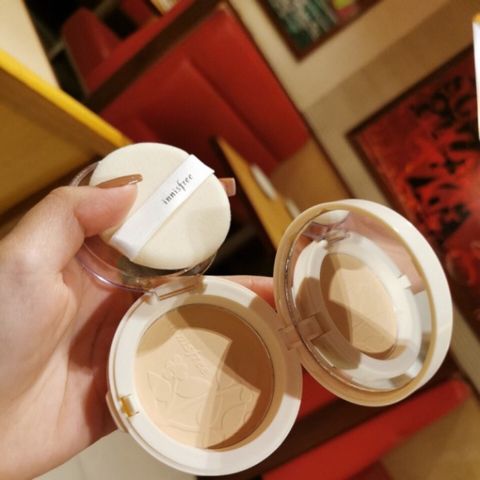 Phấn Phủ Innisfree Mineral Creamy Pact SPF25 PA++