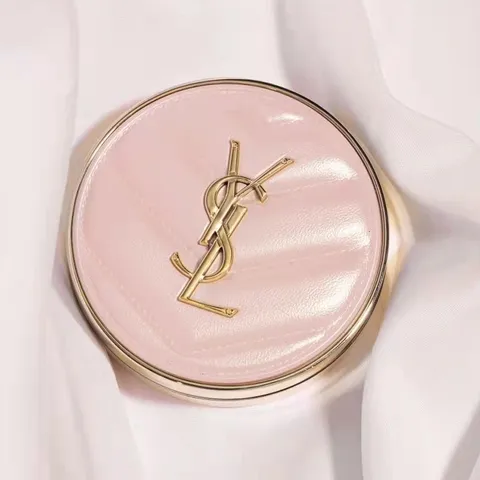 Phấn nước YSL Touche Eclat Glow-Pact bản hồng da limited tone da sáng tự nhiên