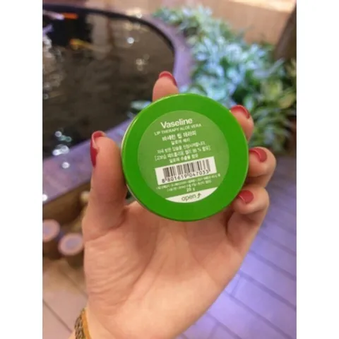 Son dưỡng môi Hộp thiếc Vaselline 20gr