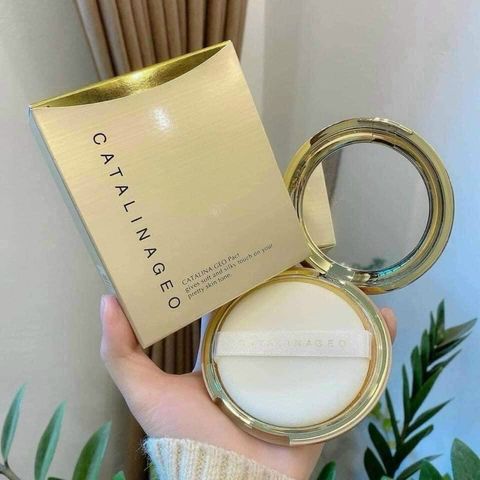 Follow Shop 02/01 Phấn phủ trang điểm siêu mịn Geo Lamy Catalina Golden Pact vàng – Hàn quốc không hộp giấy