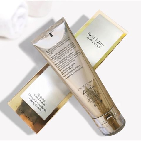 Sữa Rửa Mặt Tạo Bọt Chứa Axit Amin Và Bạch Kim Estee Lauder 125ml