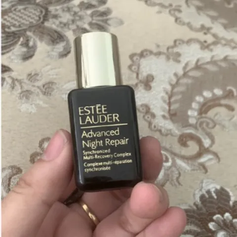 Tinh Chất ANR 15ml Chống Nếp Nhăn Phục Hồi Da Estee Lauder Seventh Generation