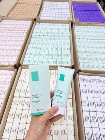 Kem Chống Nắng KyungLab UV Green Calming Sun Essence 50ml [hàng công ty]