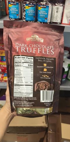 bịch socola Copper Kettle Dark Chocolate Truffles With Sea Salt 448g