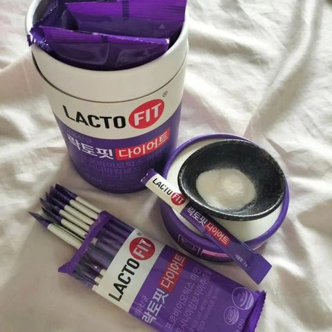 Men Vi Sinh Lacto Fit Diet Bản Tím 60 Gói - Hỗ Trợ Giảm Cân, Cải Thiện Tiêu Hóa Cho Người Ăn Kiêng và Tập Gym 758953