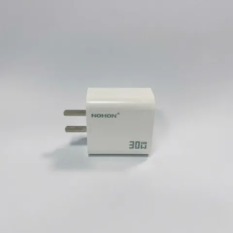 Củ Sạc Nhanh 30W Nohon F002 Công Nghệ Gan Nhỏ Gọn Cổng Type C Chuẩn PD Chứng Chỉ CCC Fullbox