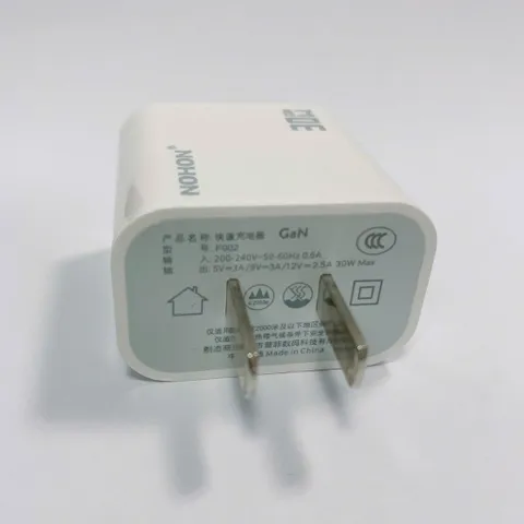 Củ Sạc Nhanh 30W Nohon F002 Công Nghệ Gan Nhỏ Gọn Cổng Type C Chuẩn PD Chứng Chỉ CCC Fullbox