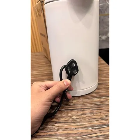 Bình Đun Nước Siêu Tốc SKYWORTH S139 - Ấm Siêu Tốc Dung Tích 2L, Ruột Inox 304