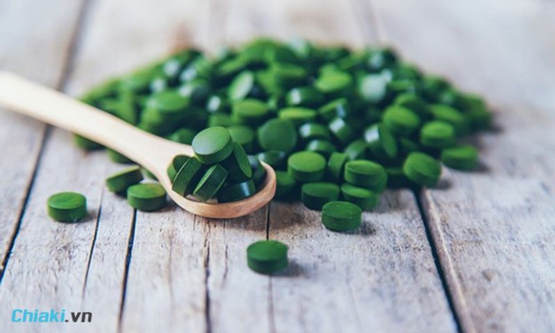 Tảo xoắn SPIRULINA 2200 viên của Nhật Bản bổ sung vitamin , thanh lọc cơ thể ,món quà đến từ thiên nhiên