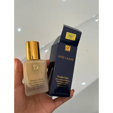Kem trang điểm dưỡng ẩm Estee Lauder Double Wear All Day Glow BB Moisture Makeup SPF 30 759935