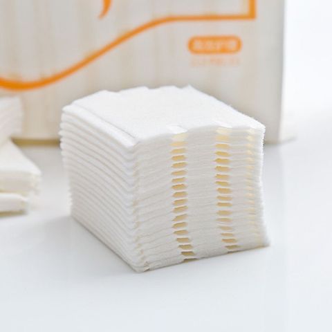 Bông Tẩy Trang 3 Lớp Cotton Pads Box 222 Miếng 759945