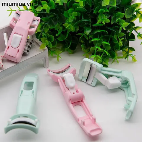 HOT Kẹp bẻ cong lông nheo 3D bằng nhựa đầu vuông chuyên dụng 759978