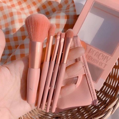 Bộ cọ trang điểm Peachy Brush Set 5 cây tone Cam đào 760055