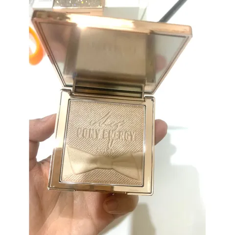 Phấn Bắt Sáng Và Tạo Khối Toàn Diện Miss beauty Màu Nhũ Kim Tuyến Mịn Tự Nhiên trang điểm lấp lánh ánh chuyên nghiệp 760078