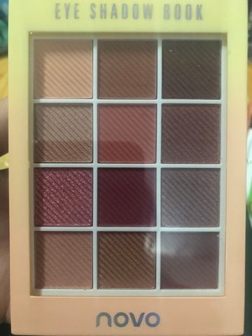 Phấn Mắt 12 Ô Màu NOVO Eyeshadow Palette 760119