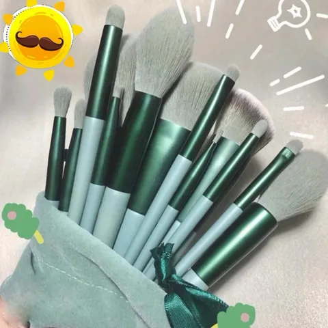 Bộ cọ 13 chiếc , bao gồm cọ nền , cọ trang điểm , cọ bóng , cọ má hồng , cọ bóng mắt , cọ môi 760174