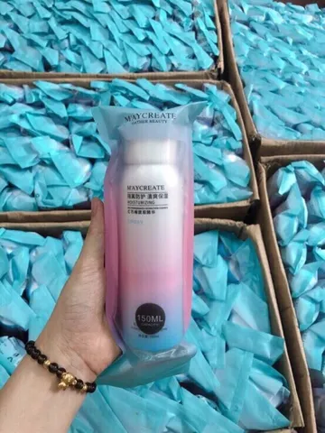 Xịt Chống Nắng Trắng Da Maycreate 150ml 760254