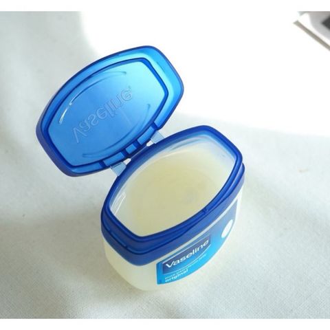 Sáp dưỡng ẩm Vaseline 100% Pure Petroleum Jelly Original 49g đa năng 760305