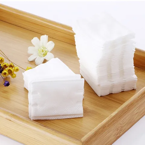 Bông TẩyTrang Miếng Cotton Pads túi 111 miếng 760345