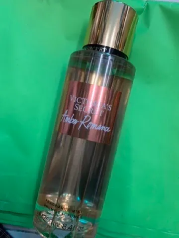 Xịt thơm toàn thân Victoria’s Secret Mist Amber romance Shop về mẫu mới 250ml 760408