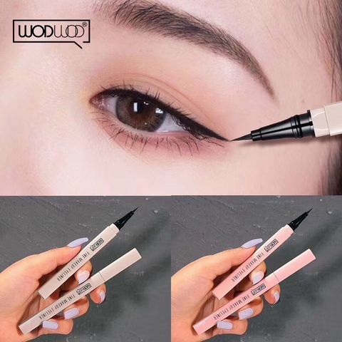 Bút Kẻ Mắt nước Với Thiết Kế Đầu Cọ Nhỏ Tiện Dụng WODWOD 760510