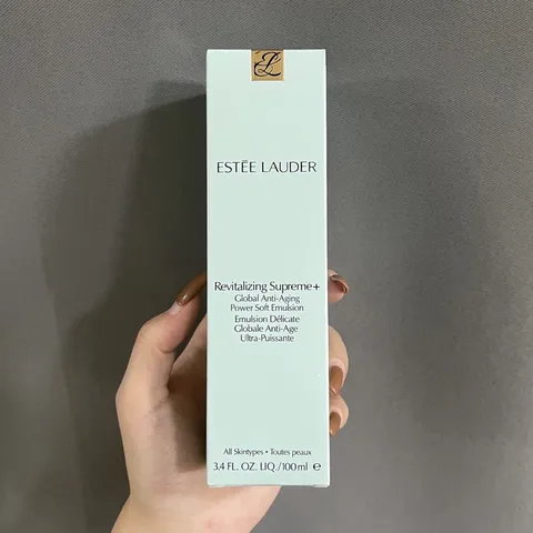 Sữa dưỡng tái tạo da cao cấp Estee Lauder Revitalizing Supreme+ Global Anti-Aging Power Soft Emulsion 100ml 760512