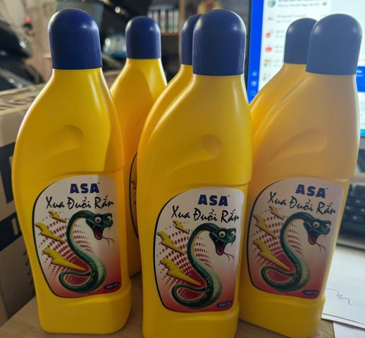 Chai xua đuổi rắn ASA SNAKE dạng xịt rưới dễ dùng chai 400ml hàng Việt Nam