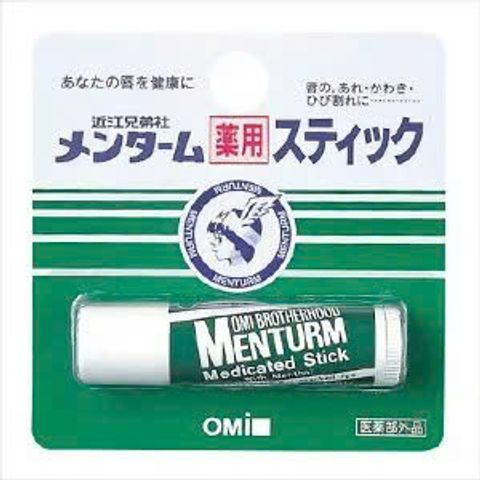 Son dưỡng môi Menturm Omi Medicated Stick XD, giúp môi trở nên mềm mịn, tươi tắn, hồng hào tự nhiên đồng thời tăng thêm phần thu hút